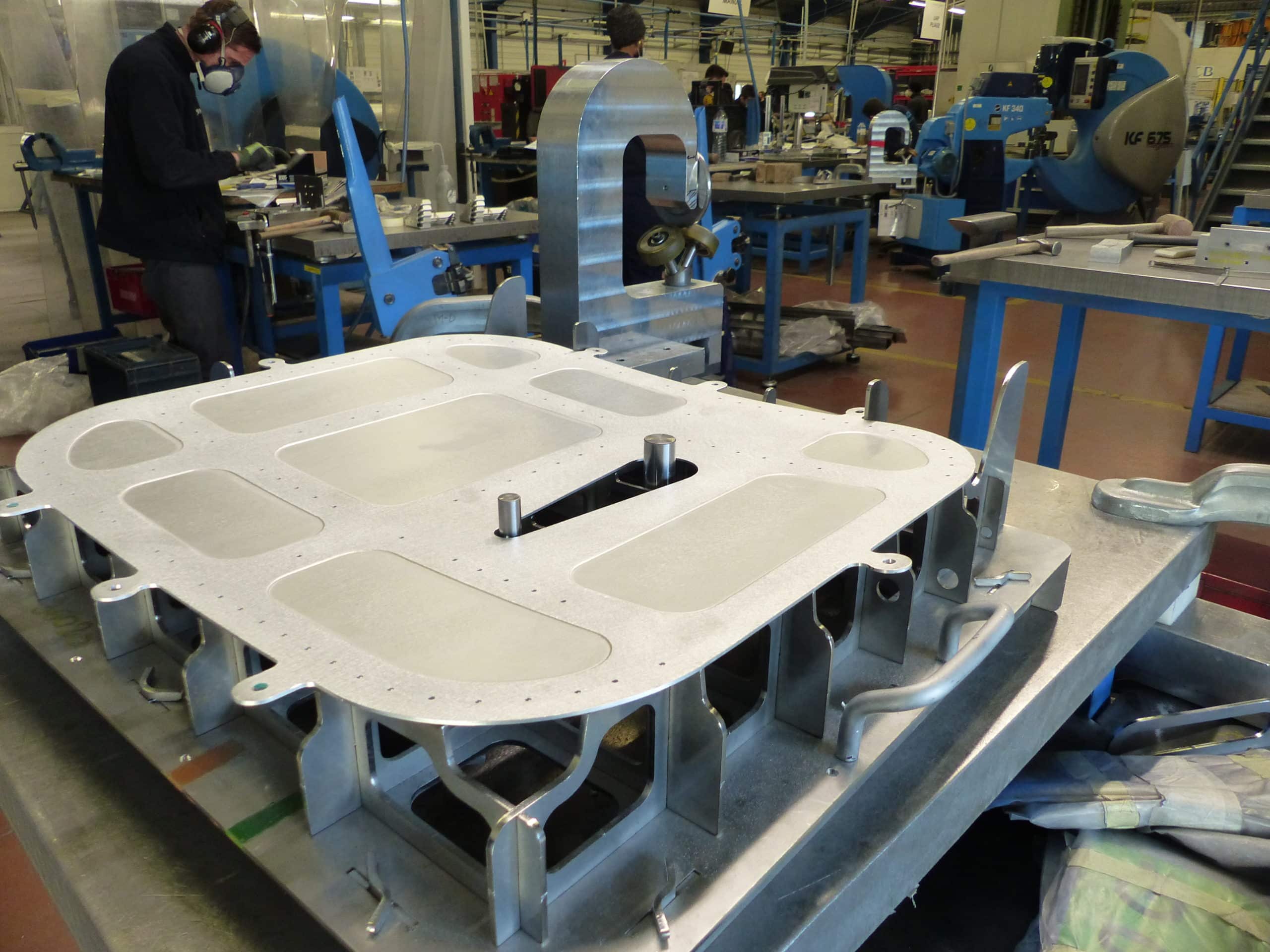 MECACHROME - Tôlerie - Valeur-Ajoutée